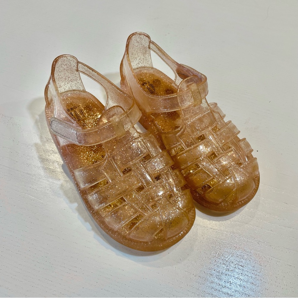 Baby Gap Pink Glitter jelly sandals / water shoes, size 8T